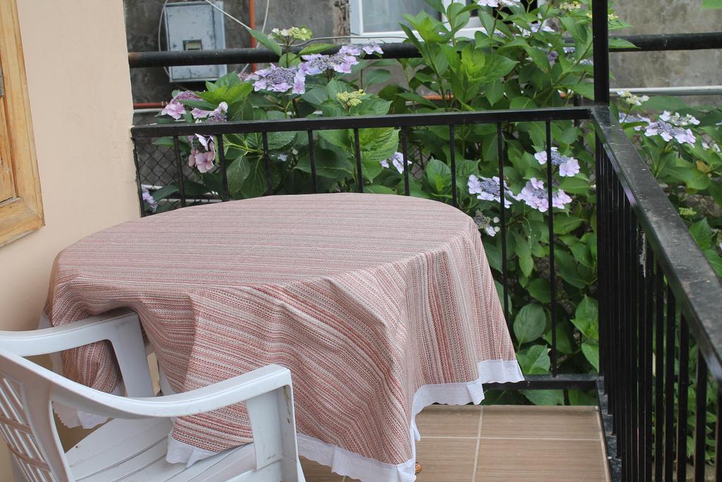 Smak Hotell Kobuleti Exteriör bild
