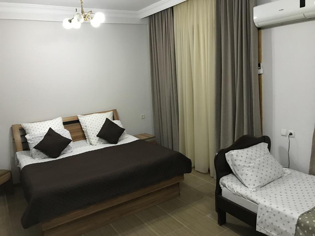 Smak Hotell Kobuleti Exteriör bild