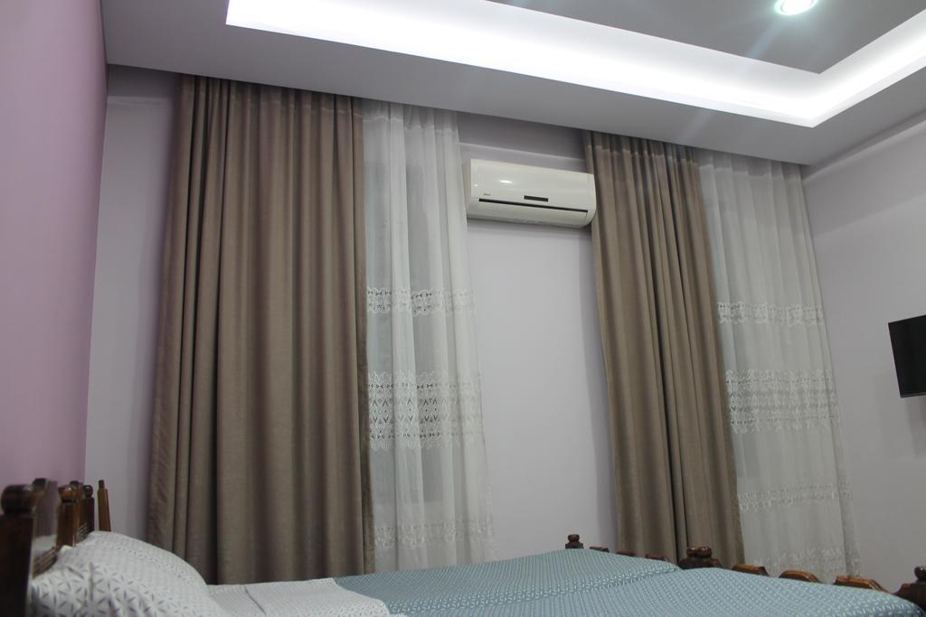 Smak Hotell Kobuleti Exteriör bild